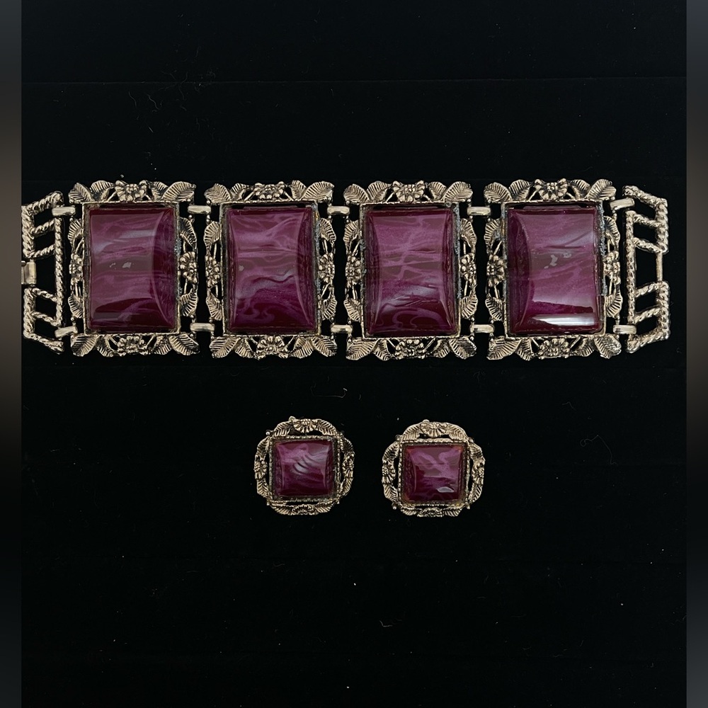 Selro Wide Cuff Bracelet & Clip Earrings Beautiful Marbled Purple Lucite
